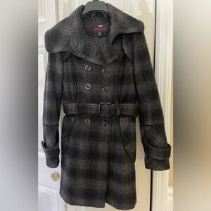 Grey and black plaid, wool coat. Women’s size small.